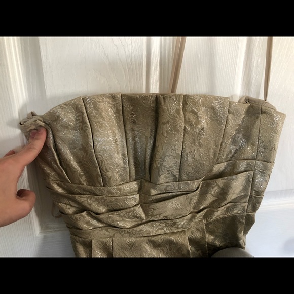 Strapless gold/silver shiny dress - Picture 2 of 3